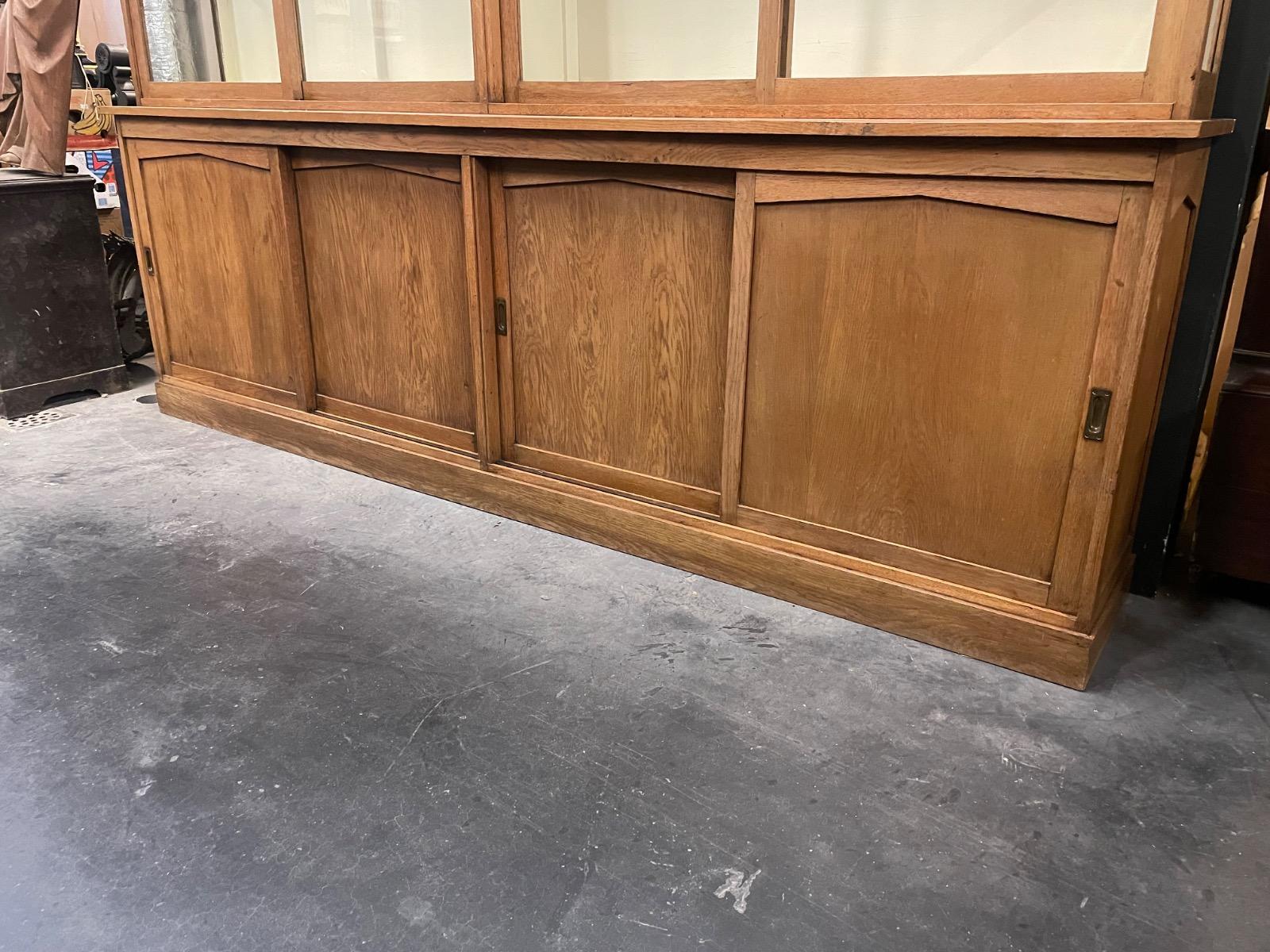 Oak art deco shop vitrine 276x43x258H cm 