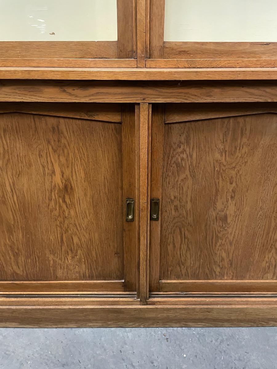 Oak art deco shop vitrine 276x43x258H cm 
