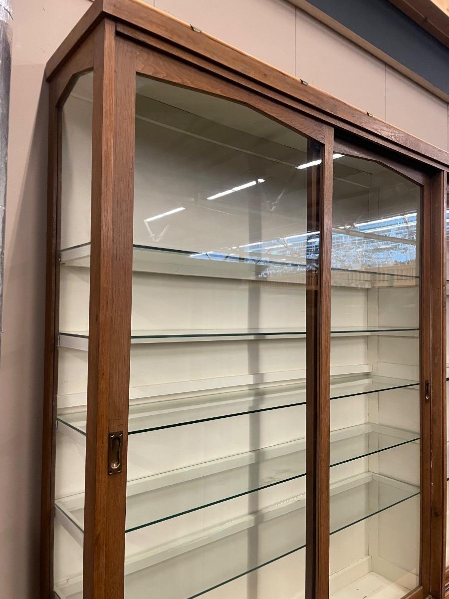 Oak art deco shop vitrine 276x43x258H cm 