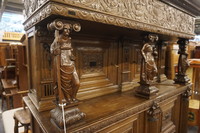 Oak Renaissance style Dutch cabinet