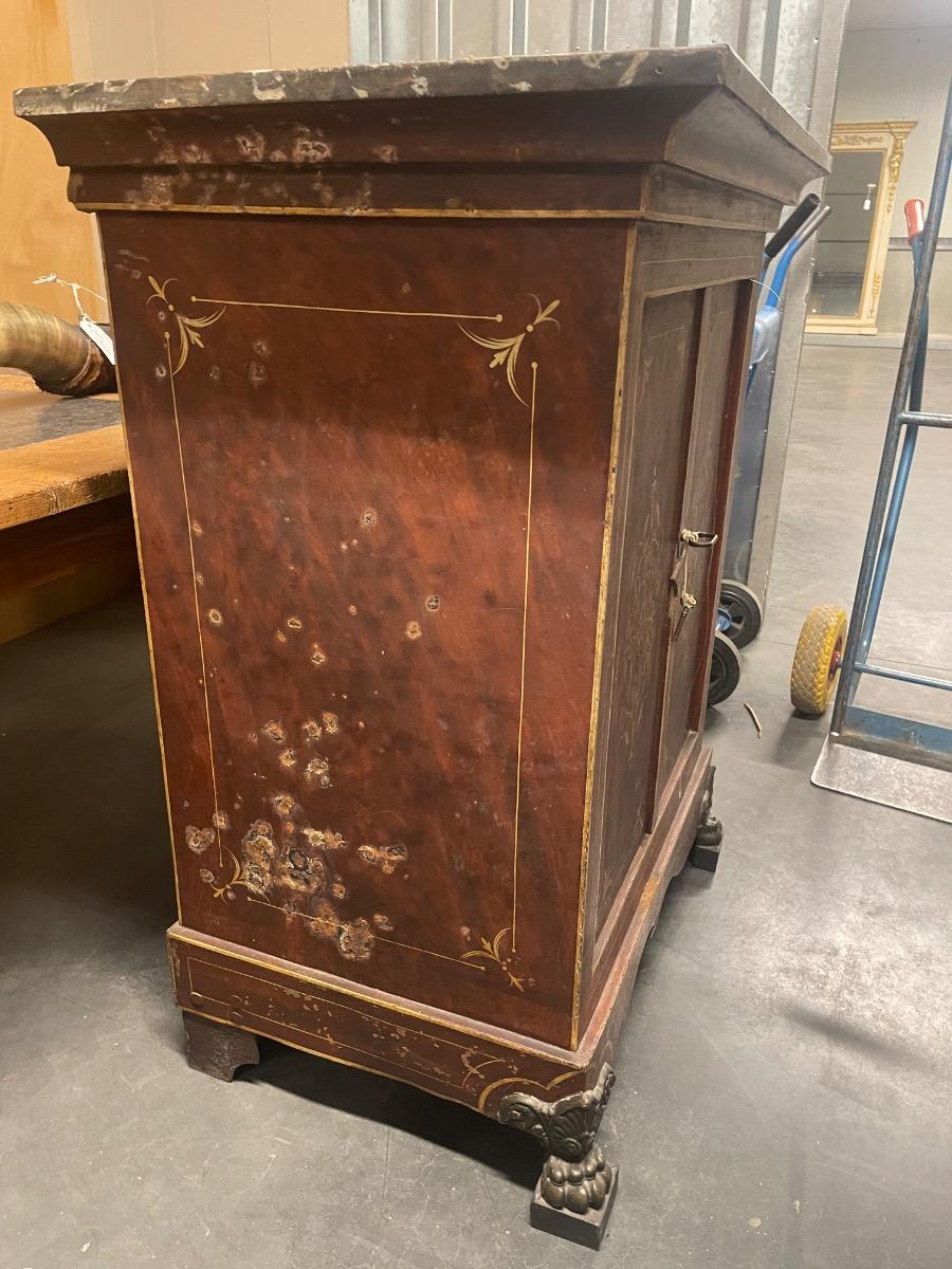 Painted safe. 87x59x113H cm 