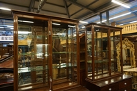 Pair of shop vitrines in mahogany, England around 1900