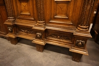 Renaissance 2 door cabinet in Oak, Holland 17th century