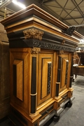 Renaissance style cabinet in rosewood, Holland 19th century