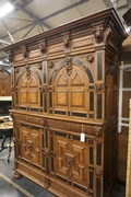 Renaissance style Cabinet in oak and ebony 19th century