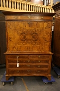 Secretaire in walnut, holland 18th century