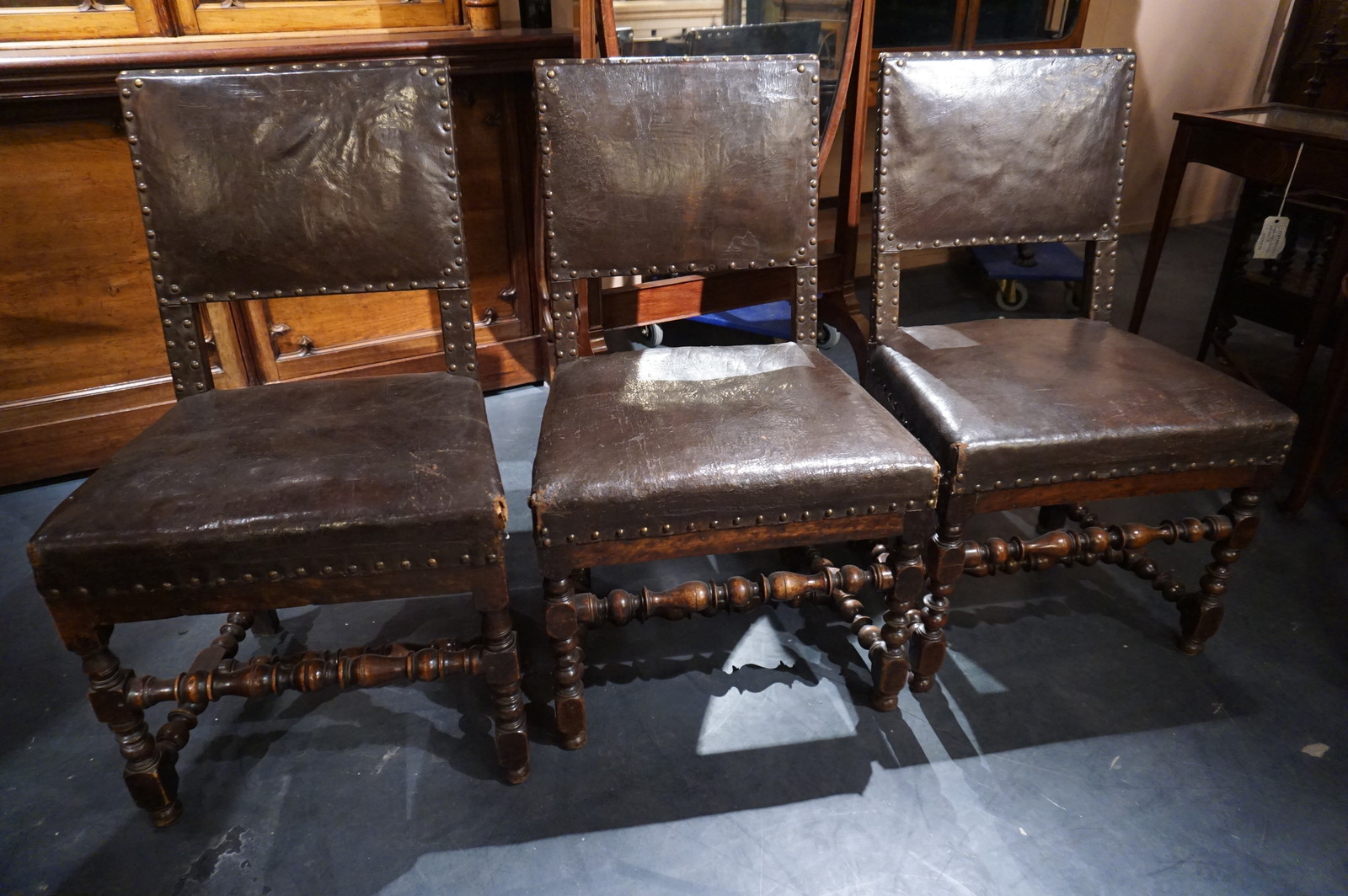 Set of 6 English chairs with leather