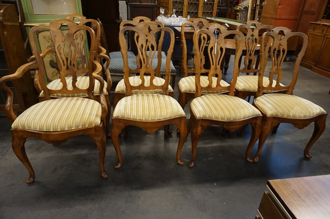 Set of 8 walnut chairs