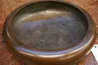 Signed bronze Japanese bowl Around 1900