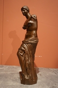 Signed statue in bronze, France around 1900