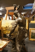 Signed statue in bronze, France around 1900