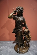 Signed statue by Moreau in bronze, France 19th century