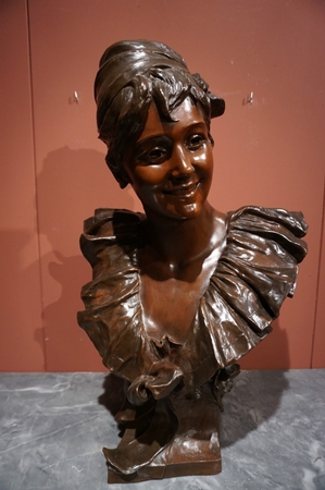 Signed statue by van der Straeten