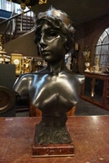 Signed statue by Villanis in bronze, France around 1900