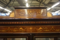 Signed vitrine  in mahogany, England  around 1900