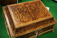 Small inlaid box 19th Century