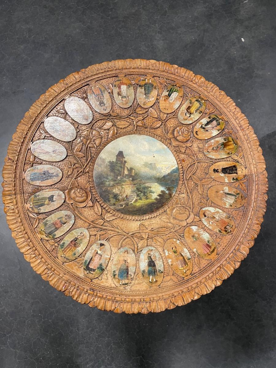 Swiss painted occasional table. 72h x 47 cm in diameter 