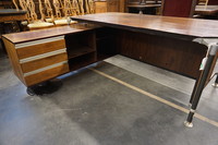 Vintage desk MiM Roma Mid 20th Century