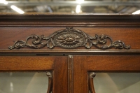 Vitrine in mahogany, England  around 1900