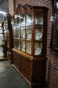 Vitrine in walnut, Holland 18th C.