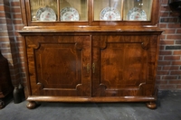 Vitrine in walnut, Holland 18th C.