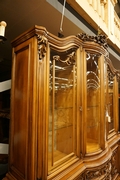 Vitrine in walnut, Italy mid 20th C.