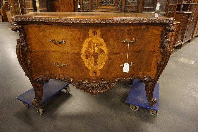 Walnut inlaid commode