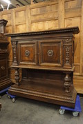 Walnut Italian diningroom set Around 1900