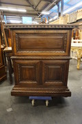 Walnut Italian diningroom set Around 1900