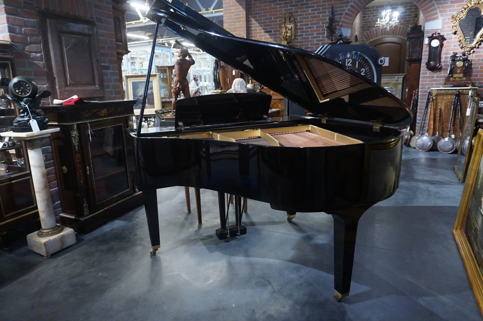 Yamaha grand piano